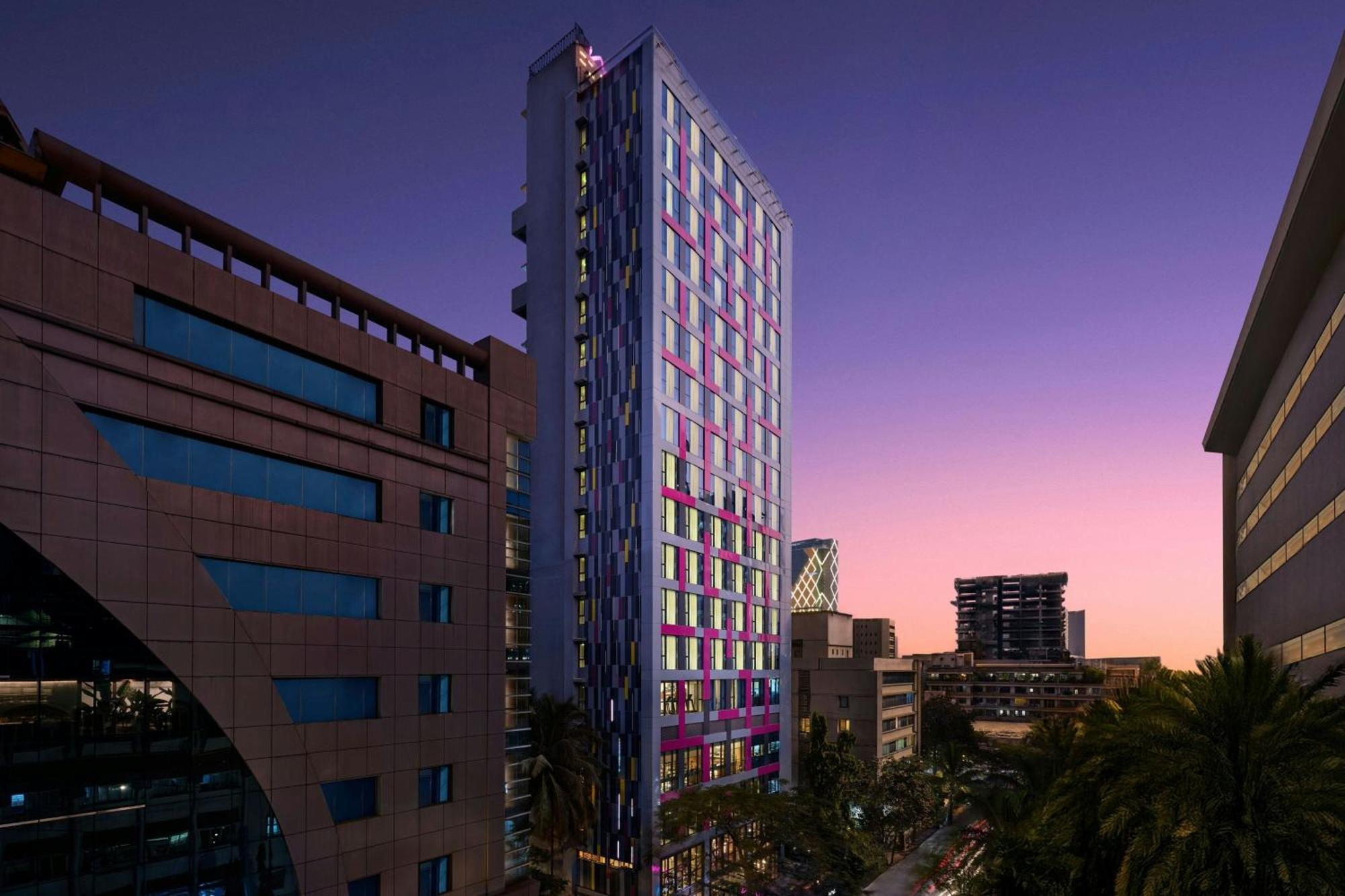 Moxy Mumbai Andheri West מראה חיצוני תמונה