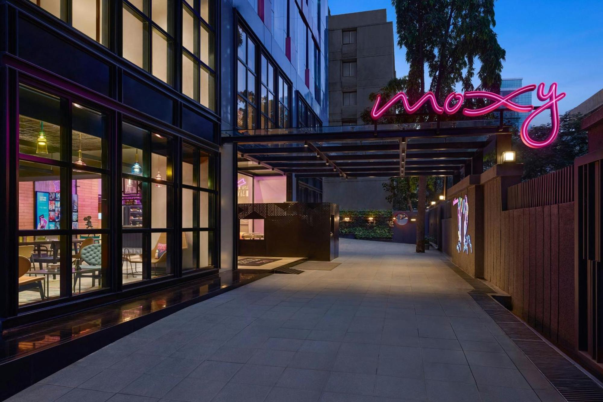 Moxy Mumbai Andheri West מראה חיצוני תמונה